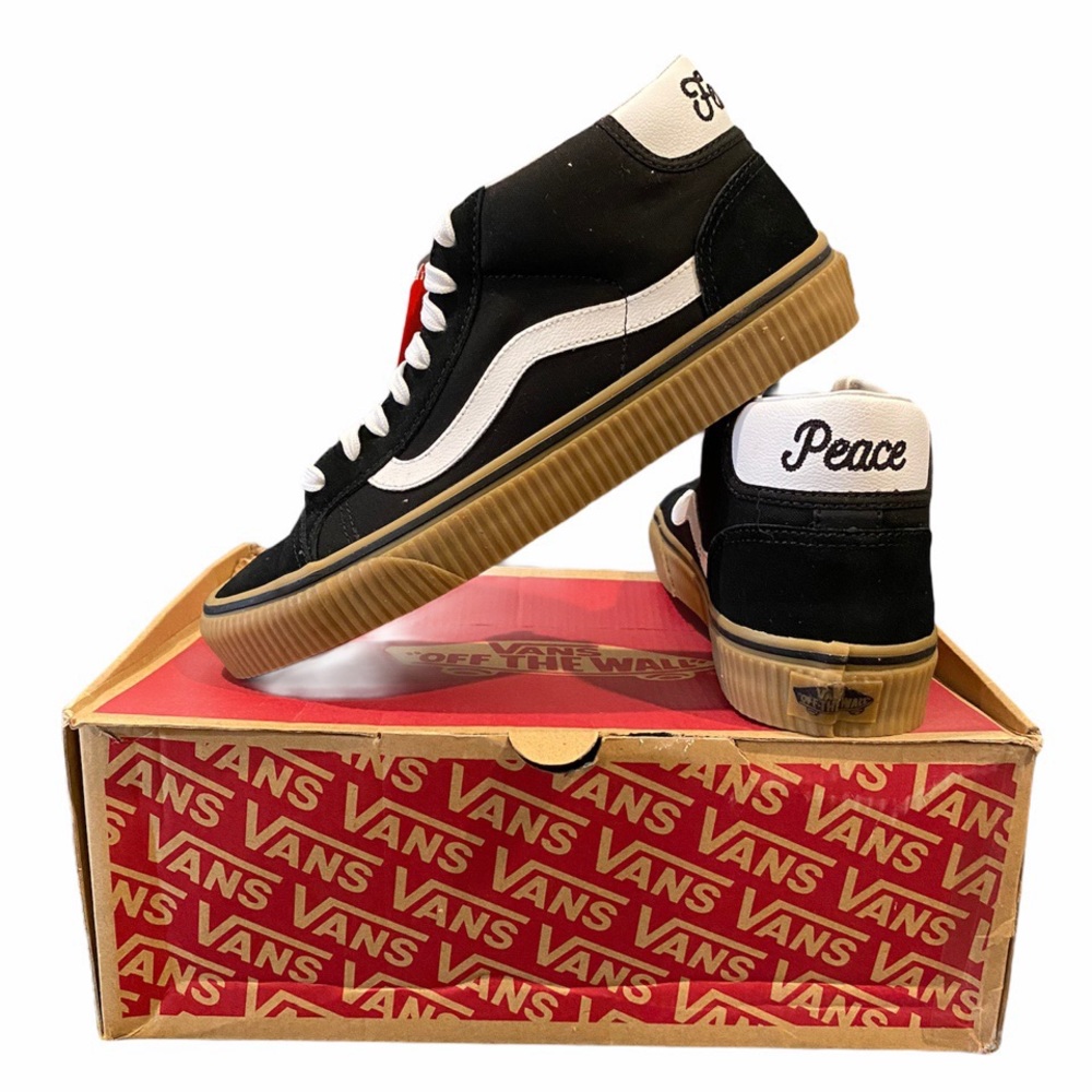 VANS Unique Custom “Femme Peace”